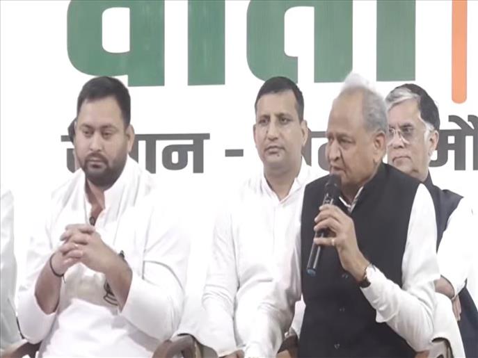 Mahagathbandhan declares Tejashwi Yadav as CM face, Mukesh Sahani as Deputy CM for Bihar polls